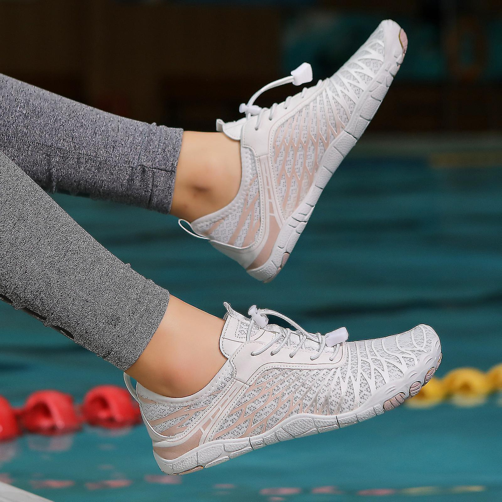 🌟Παπούτσια Dveni barefoot👟——Η στήριξη της καμάρας και οι φαρδιές σόλες προσφέρουν απόλυτη άνεση👣 | 🏞️Αναδιαμορφώστε το φυσικό σας βάδισμα και απελευθερώστε τη δύναμη των ποδιών σας. [🔥🔥50% έκπτωση, συν δωρεάν ορθοπεδικές κάλτσες🧦]