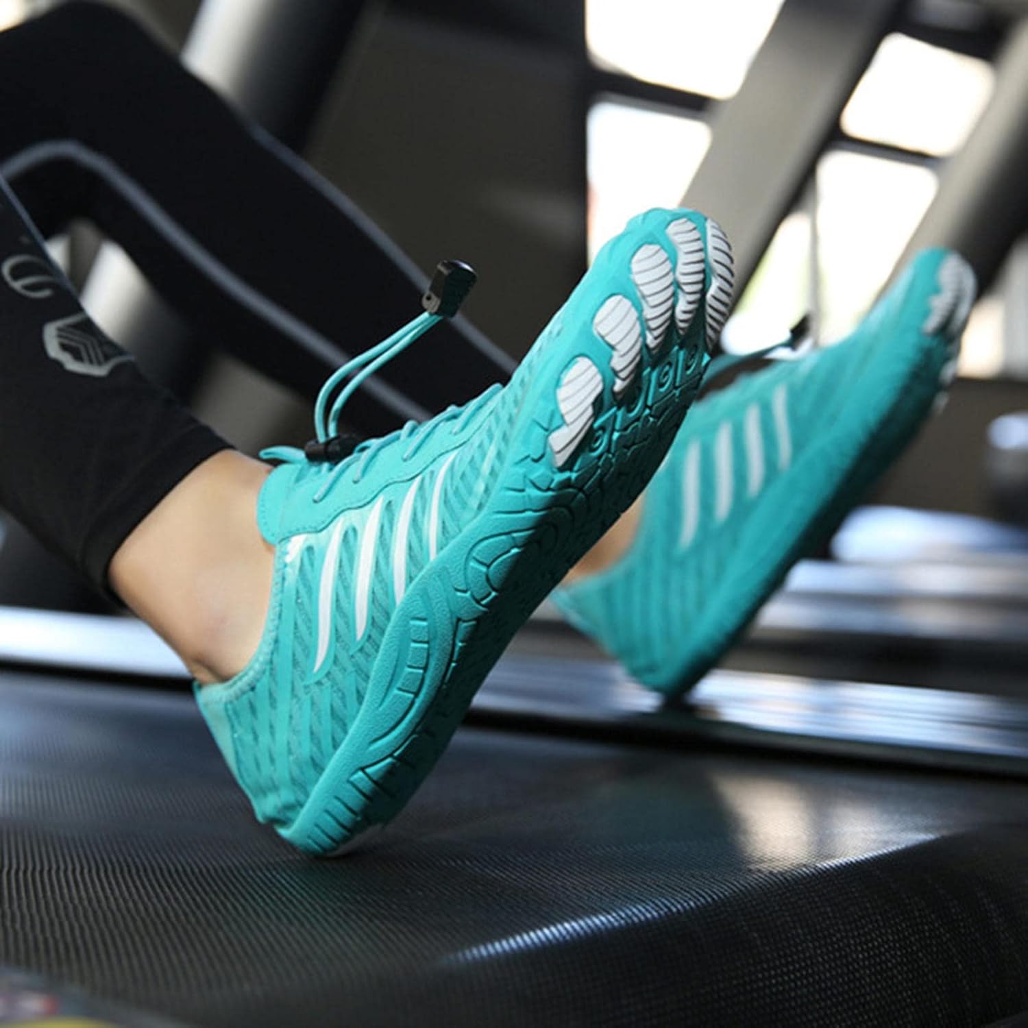 🌟Παπούτσια Dveni barefoot👟——Η στήριξη της καμάρας και οι φαρδιές σόλες προσφέρουν απόλυτη άνεση👣 | 🏞️Αναδιαμορφώστε το φυσικό σας βάδισμα και απελευθερώστε τη δύναμη των ποδιών σας. [🔥🔥50% έκπτωση, συν δωρεάν ορθοπεδικές κάλτσες🧦]
